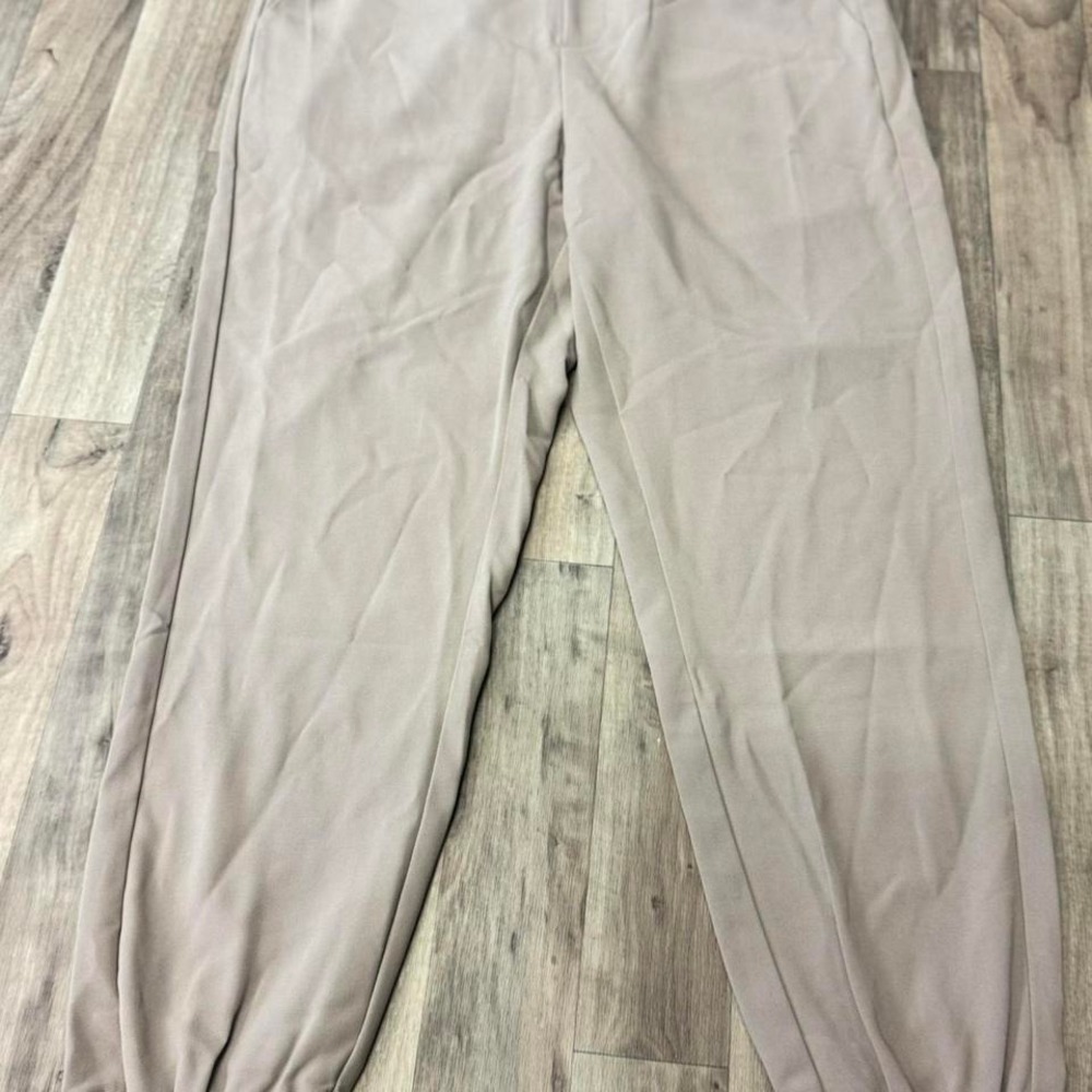 Women's NWT Alice Blue Pants Size‎ Medium